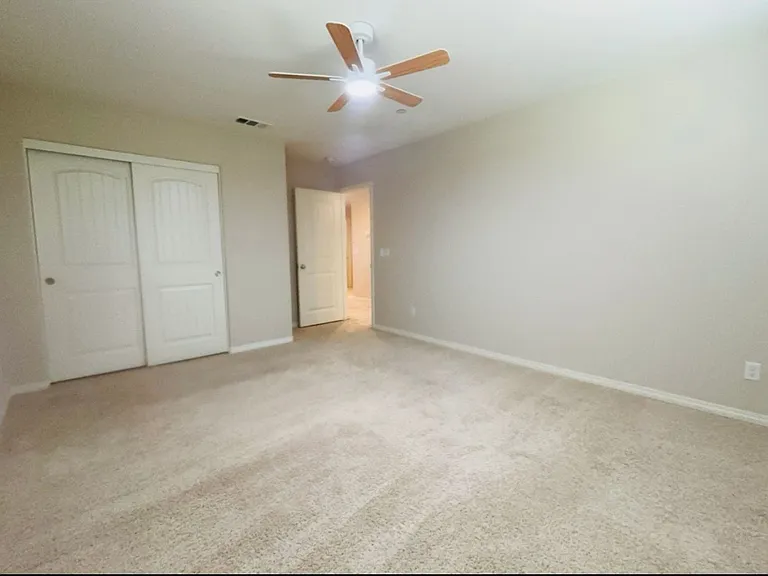 24413 Comanche Creek Dr — Photo 12