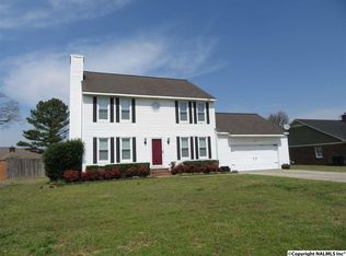 2312 Duncansby Dr SW, Decatur, AL 35603