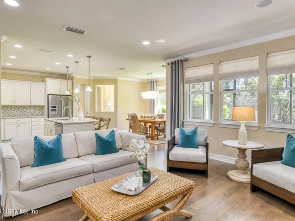 26 LAKEFRONT Lane, St. Augustine, FL 32095