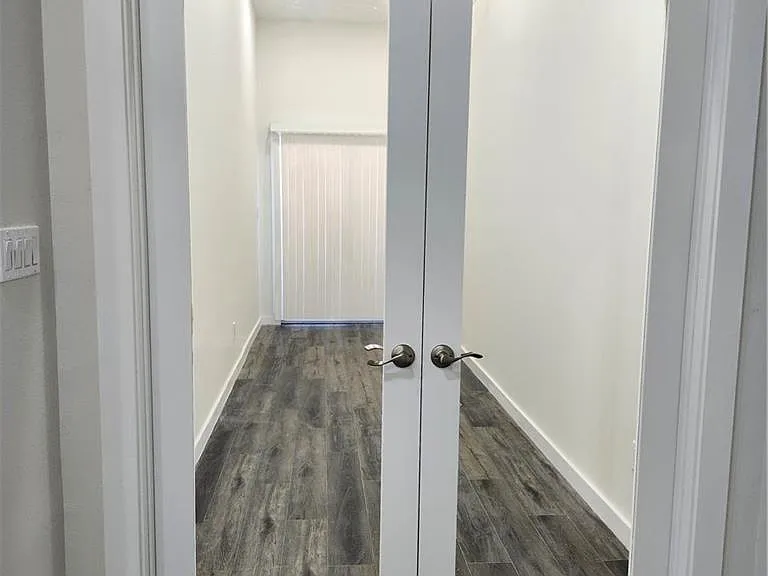 2914 Chateau St — Photo 13