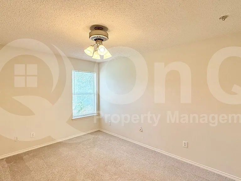 8001 Mourning Dove Dr — Photo 20