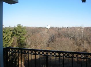 1581 Spring Gate Dr UNIT 5410, McLean, VA 22102