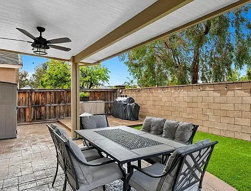 38119 Floricita St — Photo 30