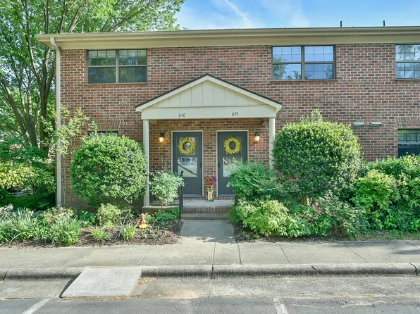 105 Fidelity St APT B-40, Carrboro, NC 27510