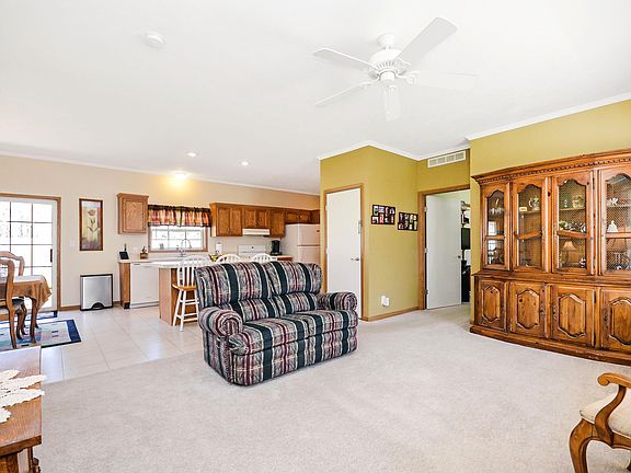2nd image of 5709 Robinhood Dr
