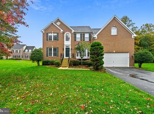 4900 Riding Ridge Ct, Laurel, MD 20707