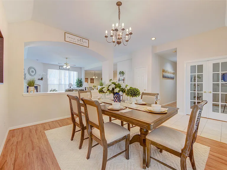 22514 Jutewood Ln — Photo 10
