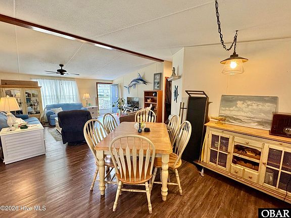 5th image of 131 Edgewater Dr Lot 16