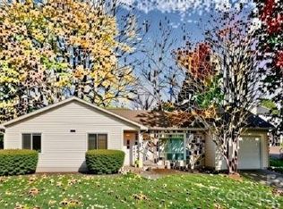 9101 Milton Morris Dr, Charlotte, NC 28227