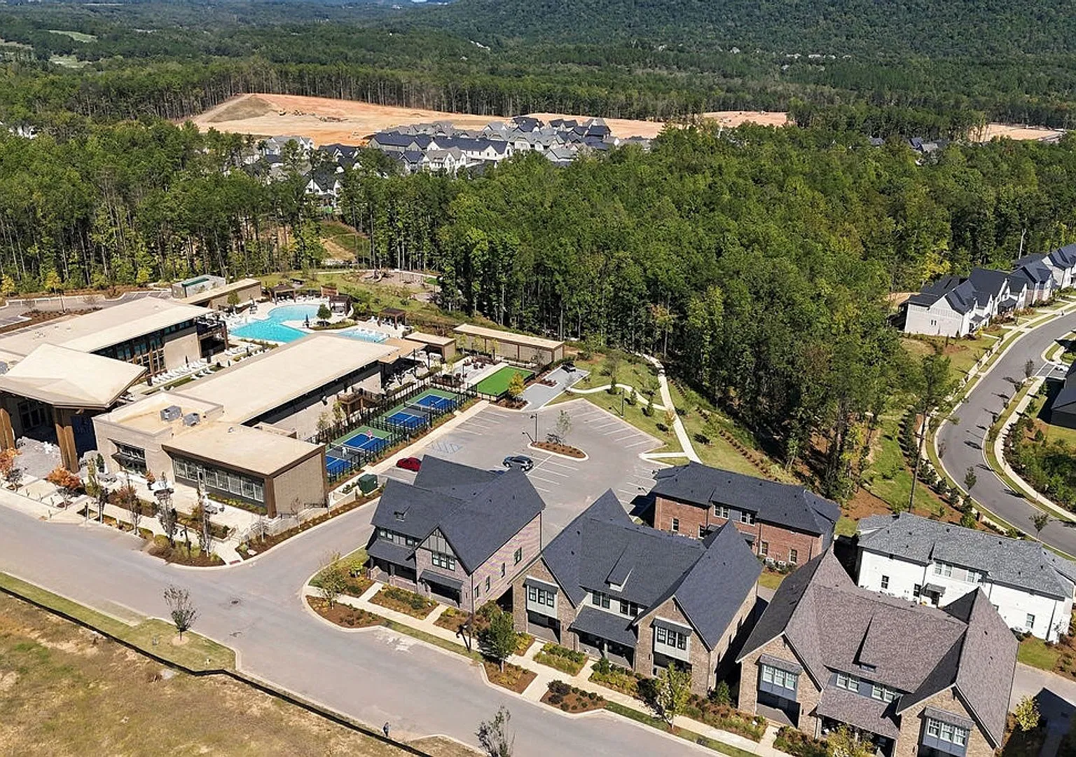 4566 Everlee Parkway Hoover AL 35244 — Photo 2