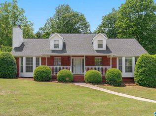6427 Aspen Ln, Hueytown, AL 35023