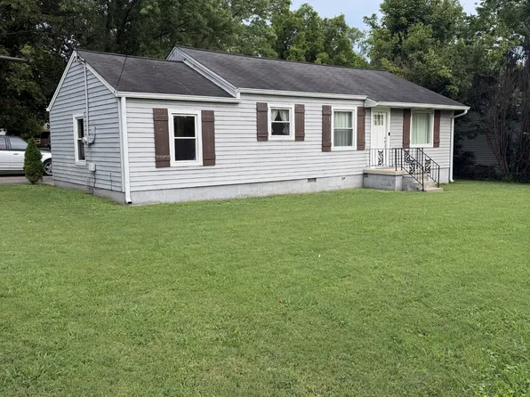 221 Richland Ave, Watertown, TN 37184