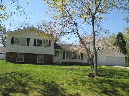 1st image of 1218 Briarwood Dr