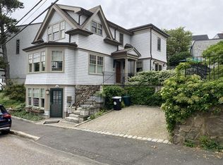 44 Gregory St, Marblehead, MA 01945