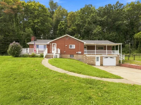425 Spring Rd, Brownsville, PA 15417