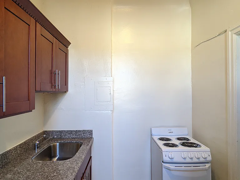 2035 Channing Way — Photo 23
