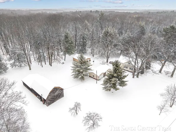 12893 112th Ave, Grand Haven, MI 49417