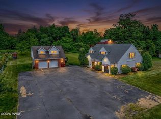 543 Hamlin Hwy, Lake Ariel, PA 18436