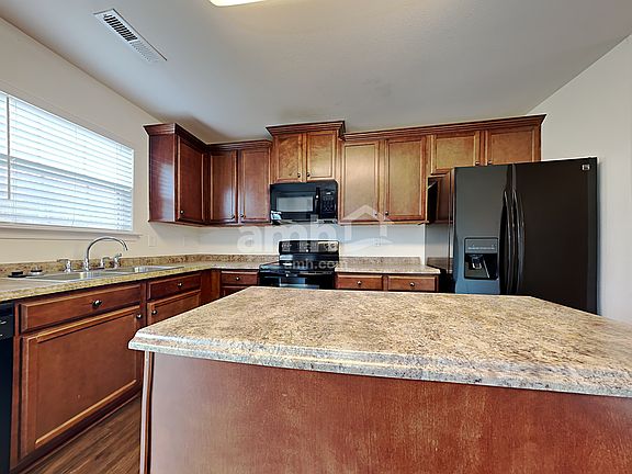 3rd image of 4306 Waldridge Rd