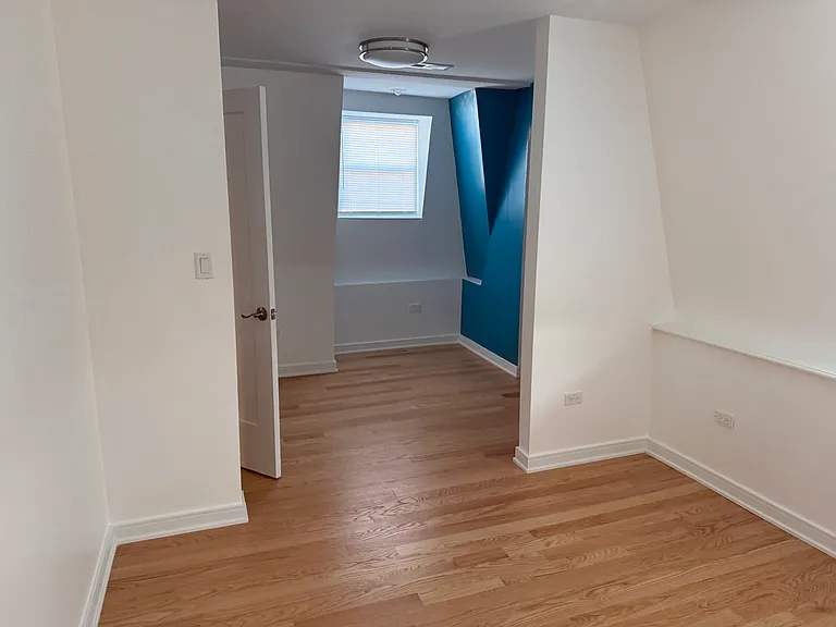 1628 W Cermak Rd #PENTHOUSE — Photo 1