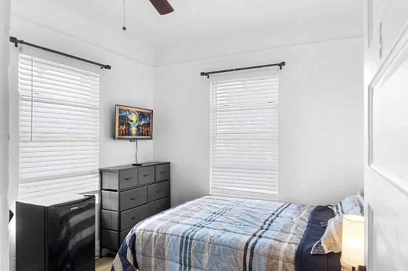 Fully Furnished Rooms with Private Bath - Utilities Included - Available 9/13/2025 — Photo 1