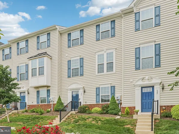 623 Waitkus Aly, Phoenixville, PA 19460