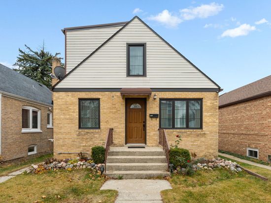 3704 N Pacific Ave, Chicago, IL 60634
