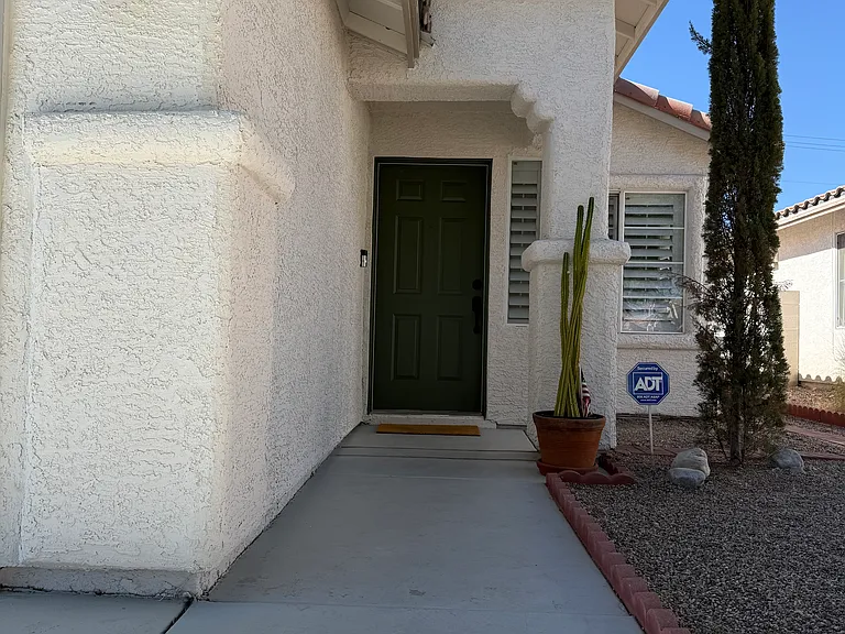 8109 Chambersberg St — Photo 2