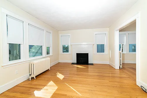 120 Clay St #1 Photo 1