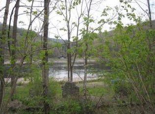 96 Tow Path Rd, Pond Eddy, NY 12770