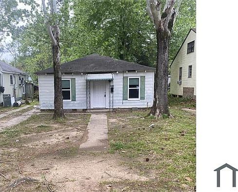 1st image of 2731 Lindholm St