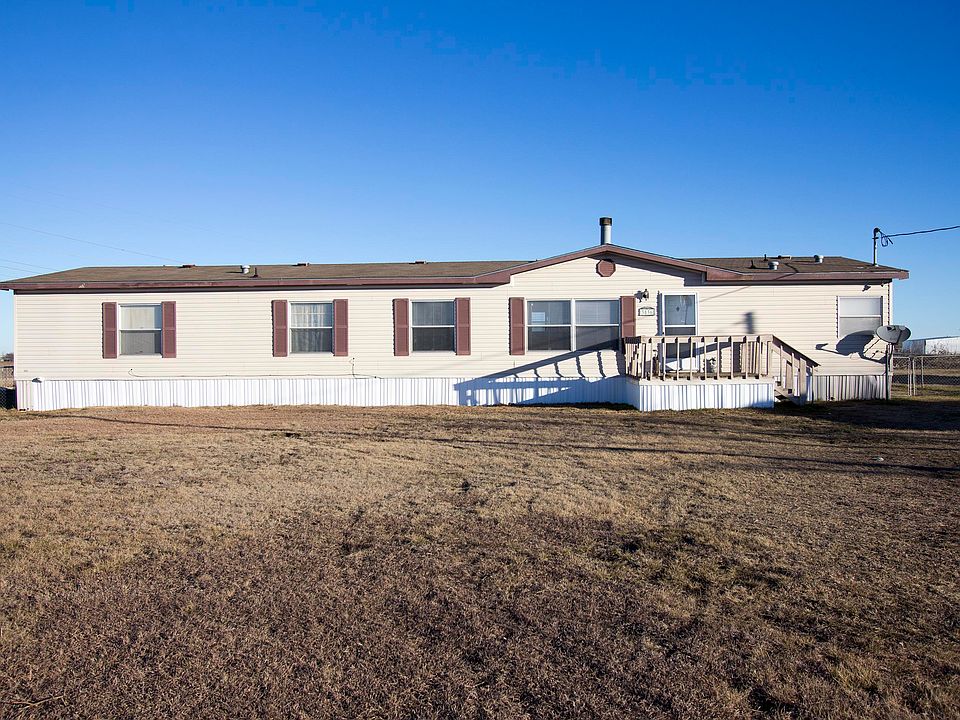 Doublewide on one acre!