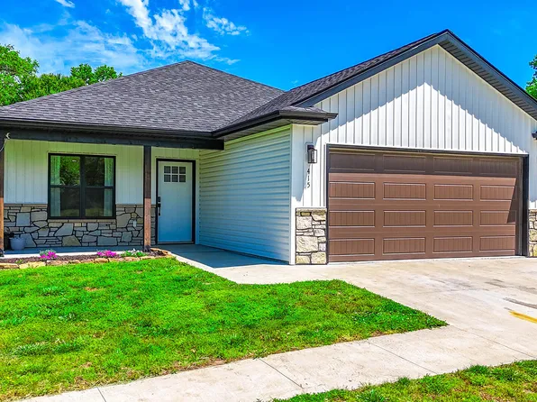 415 E Burks St, Sturgeon, MO 65284