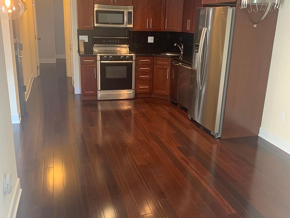 1st image of 1522 Race St Unit 5