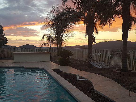 Amazing Sunsets Year Round!