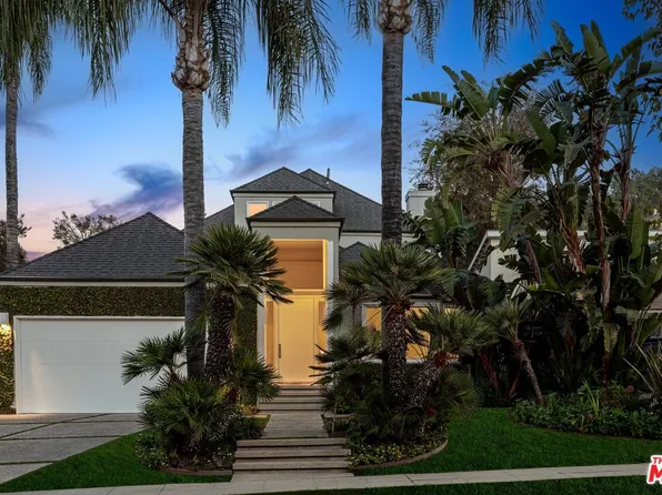 4216 Woodcliff Rd, Sherman Oaks, CA 91403