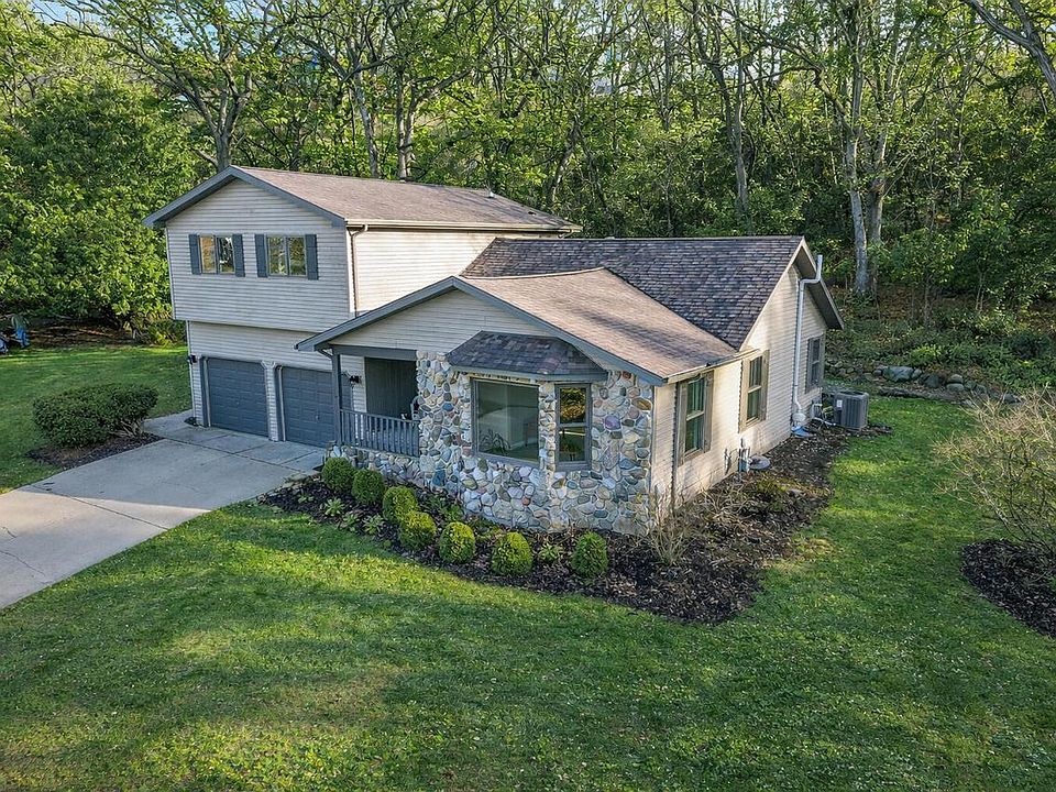 1st image of N7024 Oakwood ROAD