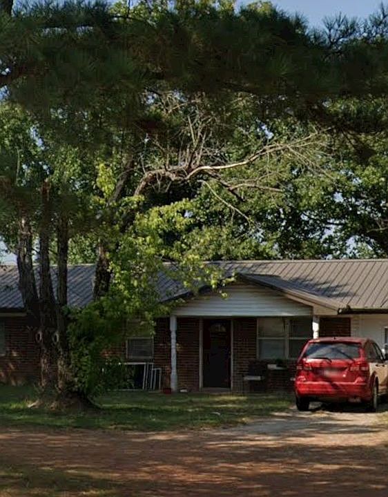 2nd image of 1309 SW 7th St