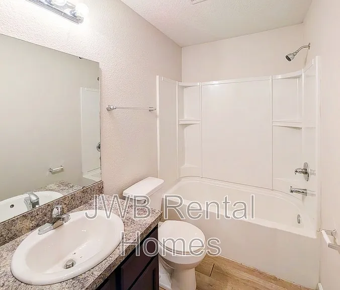 2977 Fitzgerald St — Photo 9