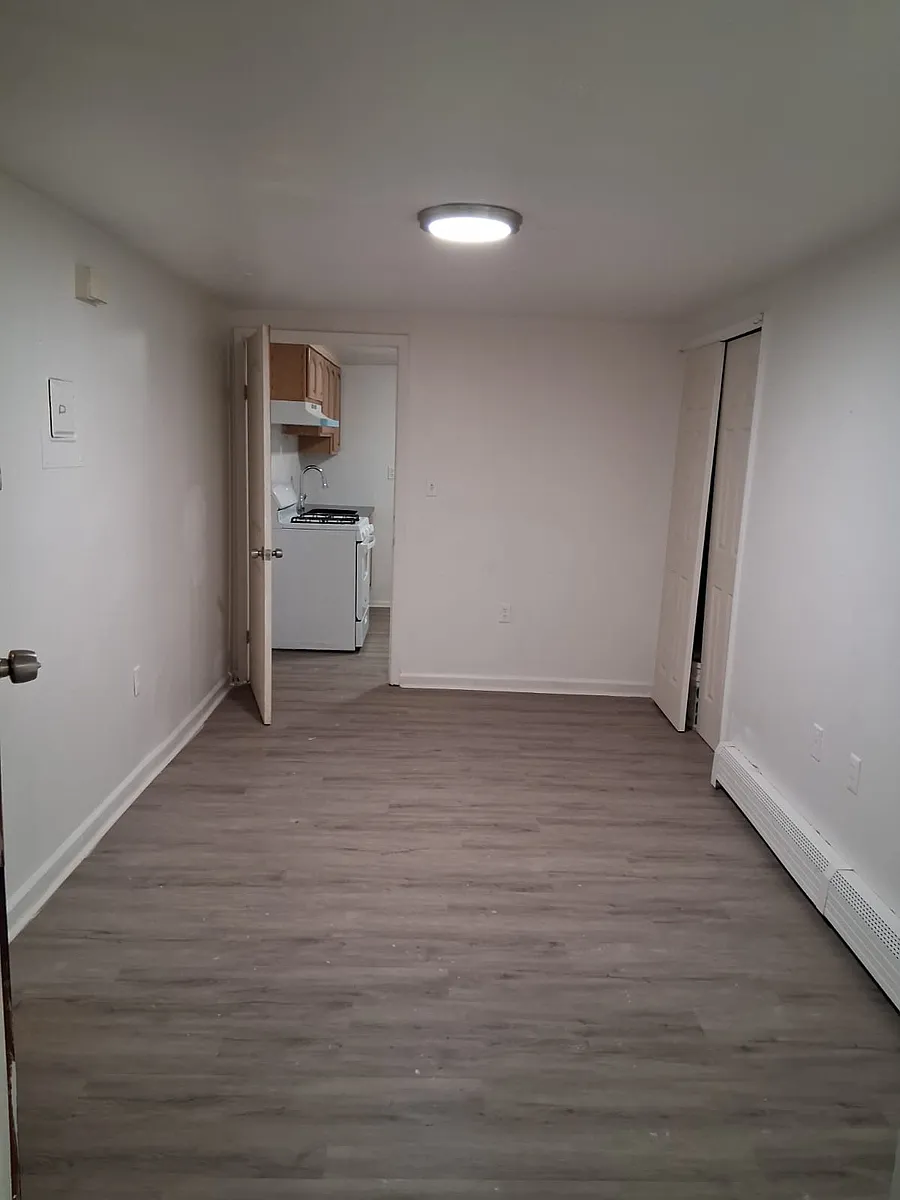 Building Photo - 88 Highland Ave #3