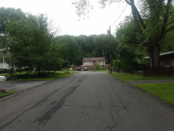 5th image of 4 Montana St