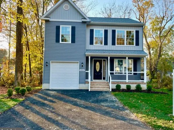 4906 Magnolia St, Shady Side, MD 20764