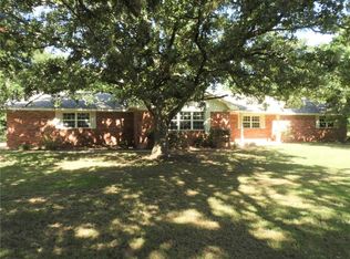 6601 Whispering Oak Dr, Edmond, OK 73034