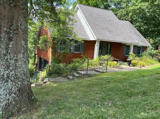 3861 Leighwood Dr, Ashland, KY 41102
