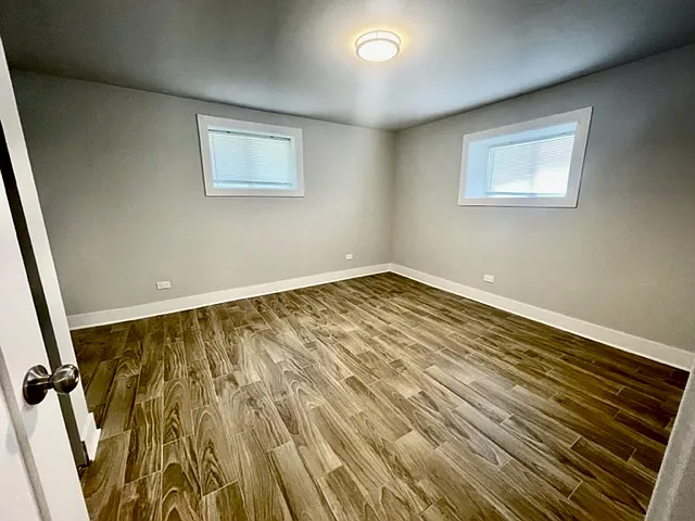 4450 N Winchester Ave #G — Photo 15