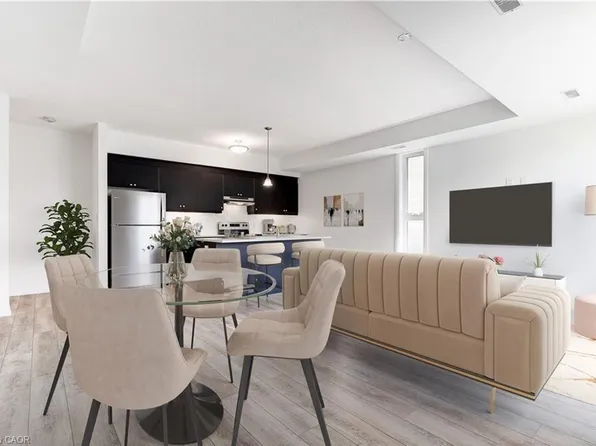 261 Woodbine Ave #26, Kitchener, ON N2R 0S7