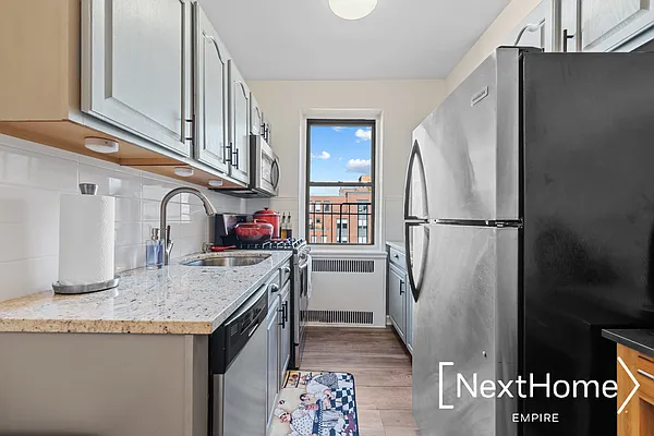 Rented by NextHome Empire | media 2