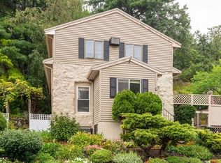 69 Saunders Rd, Lynn, MA 01904