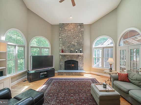 5th image of 12009 Bennett Farms Ct