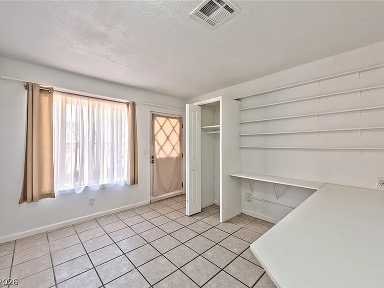 3912 Torsby Pl #NA — Photo 10